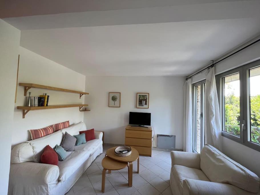 Appartement Avec Jardin Au Coeur De Saint-Tropez. ภายนอก รูปภาพ